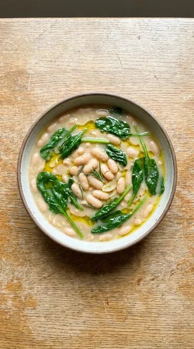 Easy Rosemary Garlic White Bean Soup - cooking process
